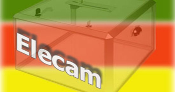Cameroun: Au Cameroun de Paul Biya Bifainéant, un agent d'Elecam accusé de vol, c'est normal, ils ont l'habitude de voler les électeurs Camerounais dans les urnes.